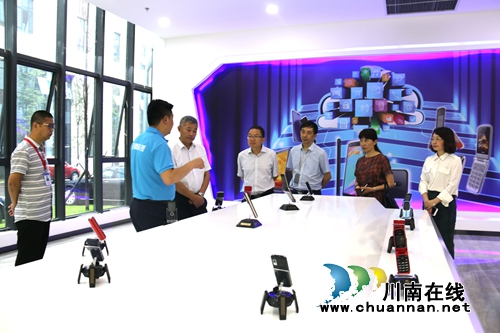 刘云到泸州国家高新区调研指导工会工作(图1)