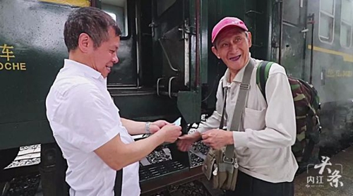 川南最后一辆绿皮火车退役&nbsp;到昭通有空调火车(图4)