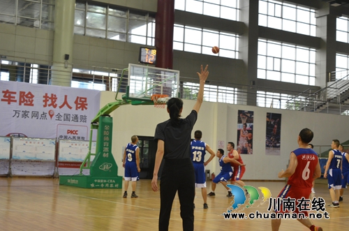 泸州市总工会举办首届“劳动者杯”职工篮球赛(图3)