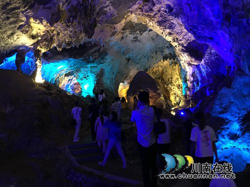 泸州版“黄龙洞”！古蔺古郎洞邀你来观光探险(图12)