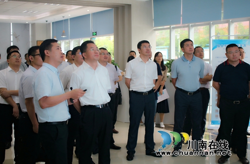 龙祥社区最佳政务服务改革试点工作获市长肯定(图1)