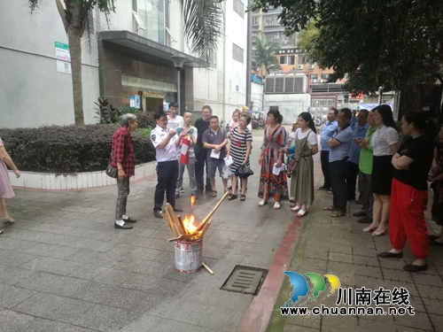 龙马潭区莲花池街道：消防演练进小区&nbsp;&nbsp;长鸣安全警钟(图1)