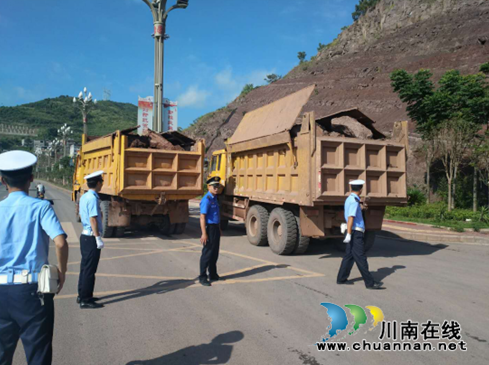古蔺县住建局开展城区道路扬尘专项整治行动(图2)