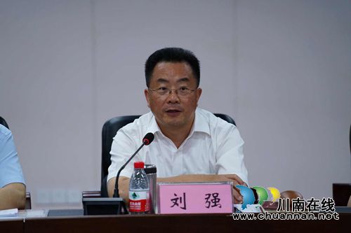 省法院党组书记、院长王树江调研泸州法院工作(图4) 省法院党组书记、院长王树江调研泸州法院工作(图4)