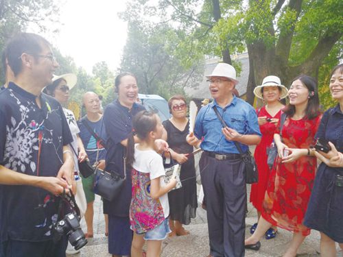 魏嘉瓒:醉心吟诵 非遗传承(图4) 魏嘉瓒:醉心吟诵 非遗传承(图4)