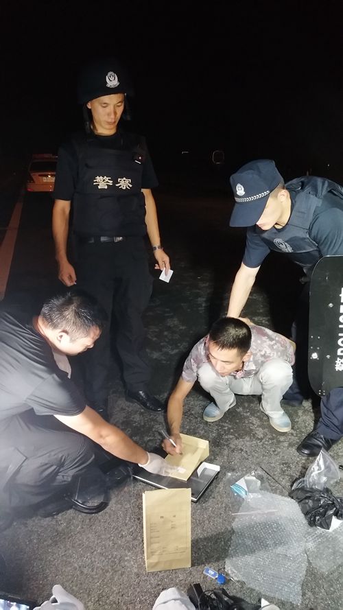 刀尖舔血以命相争&nbsp;奋力争先以勇正法(图4)