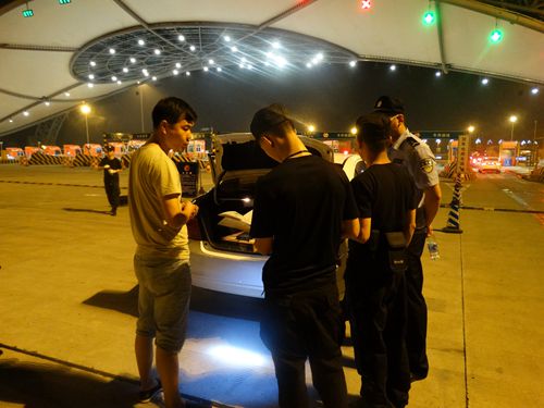 刀尖舔血以命相争&nbsp;奋力争先以勇正法(图7)