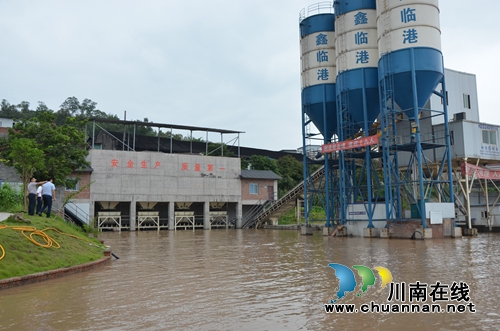 防汛抢险 泸县太伏镇在行动!(图1) 防汛抢险 泸县太伏镇在行动!(图1)