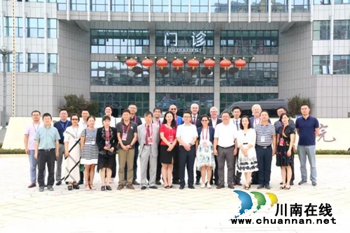 高端引智&nbsp;国外专家到泸州市人民医院参观考察(图12)