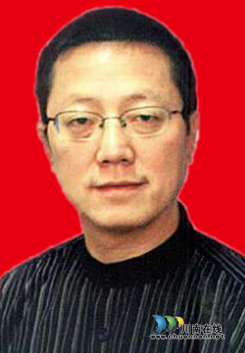 西南医大中医院施妙手&nbsp;大爷不到半年长35厘米(图5)