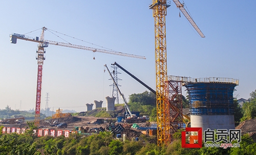 上半年自贡固定资产投资增速居全省第4位(图1)