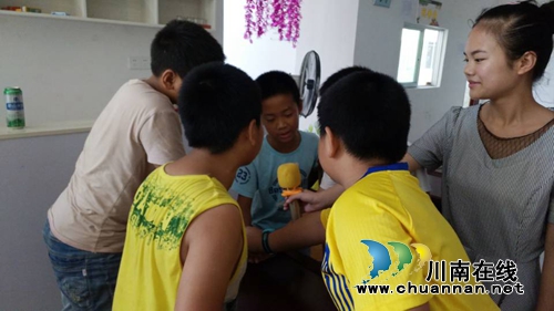 泸县百和镇楼方咀村儿童之家暑假夏令营正式开营(图2)