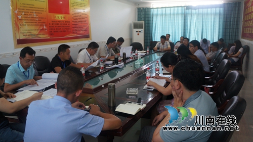 泸县立石镇召开《进一步做好生态文明建设和环境保护工作》专题讨论会(图1)