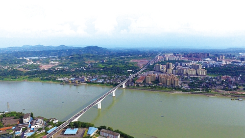 百业兴酒城&nbsp;飞虹夺两江(图2)