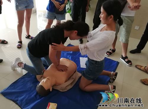 江阳区张坝街2018年红十字救护员培训会(图2)