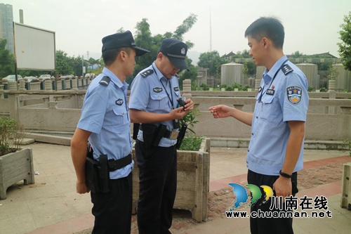 泸县玉蟾派出所设置模拟警情自查接处警工作(图1)