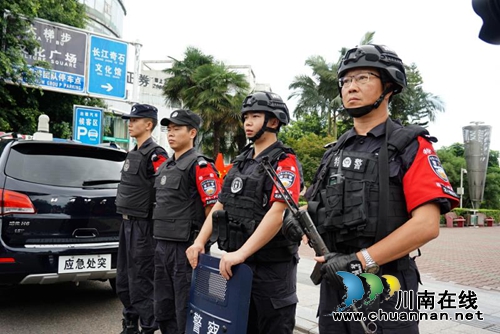 点击量近4000万！泸州辅警小哥“一夜爆红”(图10)