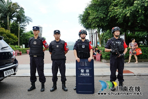 点击量近4000万！泸州辅警小哥“一夜爆红”(图9)