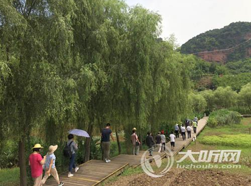 中央、省级媒体为泸州环境保护工作“点赞”(图1) 中央、省级媒体为泸州环境保护工作“点赞”(图1)