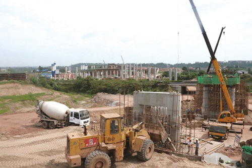 真抓实干谋发展&nbsp;顺利实现双过半(图4)