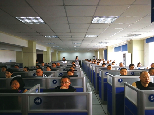 真抓实干谋发展&nbsp;顺利实现双过半(图13)