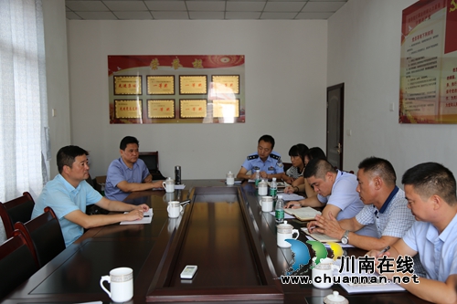 宋军率队到泸县嘉明镇复兴村督导扶贫工作(图2)
