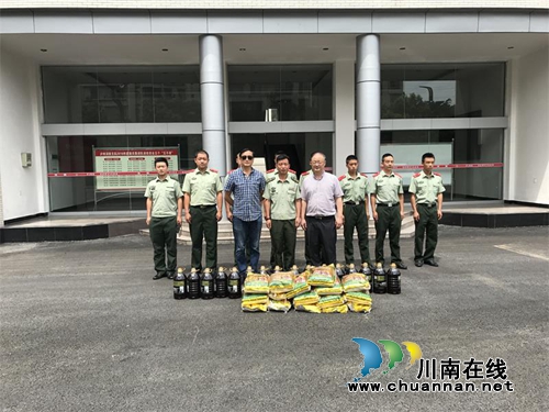 纳溪区卫计系统开展“八一”双拥活动(图2)