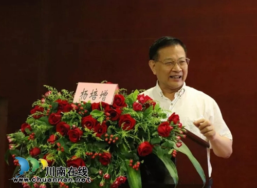 大咖云集、大智汇聚 眼科四大盛会在泸州召开(图9) 大咖云集、大智汇聚 眼科四大盛会在泸州召开(图9)