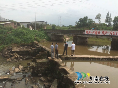 泸县立石镇开展“回头看”环保工作督查(图4)