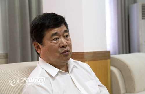 故宫博物院院长单霁翔:泸州历史文化资源丰富(图3) 故宫博物院院长单霁翔:泸州历史文化资源丰富(图3)