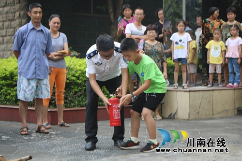 龙马潭区羊大山社区：安全从娃娃抓起(图6)