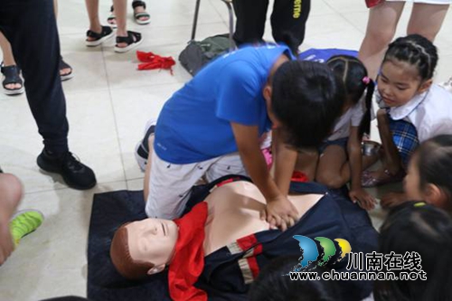 龙马潭区红星街道天立社区开展青少年急救知识培训(图2)