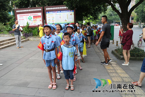 红星向党茁壮成长&nbsp;红星街道开展青少年爱党拥军暑期实践活动(图3)