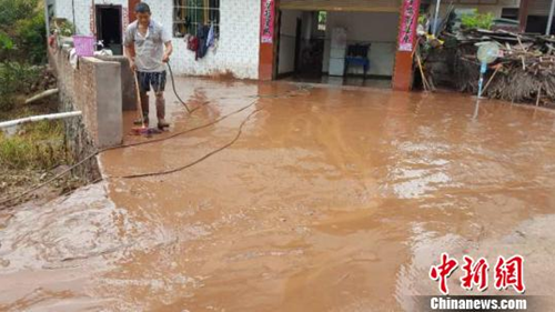 宜宾：屏山暴雨引发洪灾&nbsp;失联人数上升至6人(图1)