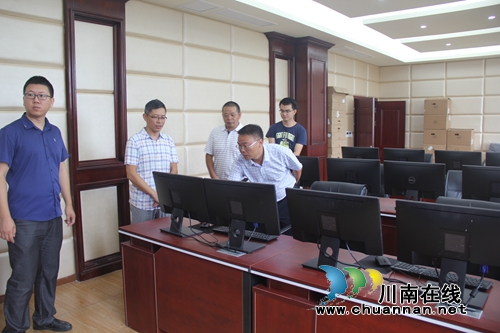 泸县副县长叶仕良率队督导泸县智慧城管建设工作(图2)