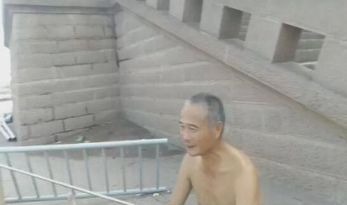 点赞！龙马潭公安分局辅警江中营救遇险小孩(图6)