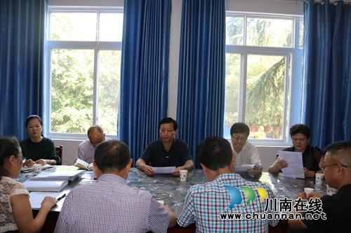 曹建国深入麻柳湾社区调研基层依法治理工作(图5)