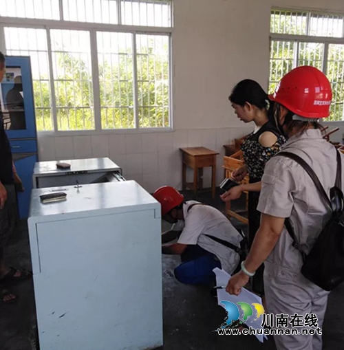 宜宾南溪区长兴镇人大开展校园安全检查&nbsp;确保“零隐患”迎开学季(图3)