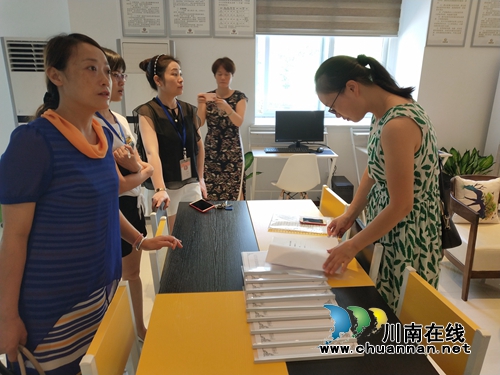 江阳区妇联检查验收张坝街道儿童之家建设工作(图1)