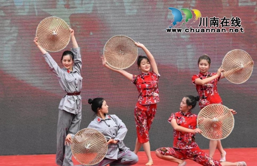 古蔺县护家镇桂香村阳明凹开发合作协议签订(图5)