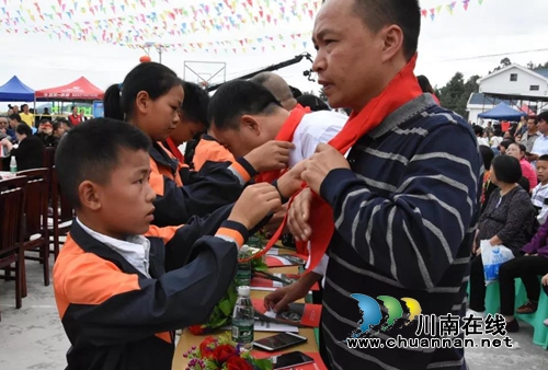 古蔺县护家镇桂香村阳明凹开发合作协议签订(图8)