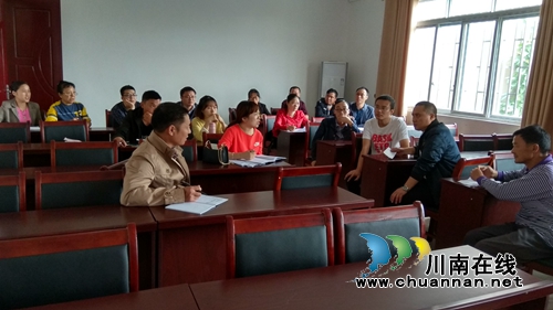 泸县云龙镇开展精准扶贫交叉检查(图2)