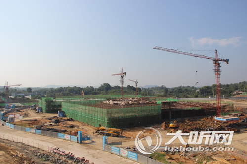 泸州这座大学城建设顺利&nbsp;可容纳学生10万人(图1)