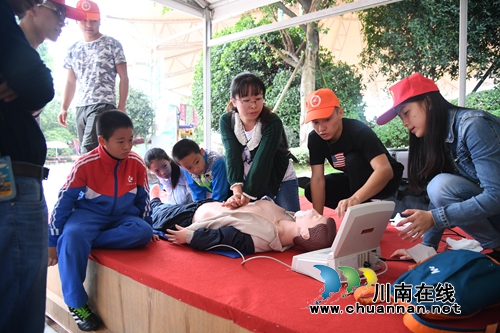 泸州：“科普盛宴”让娃娃们耍嗨了！(图6)