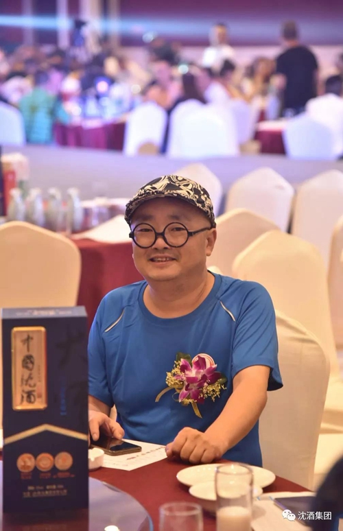 巴蜀笑星大咖云集&nbsp;共庆中国沈酒·成都酒庄开业(图8)