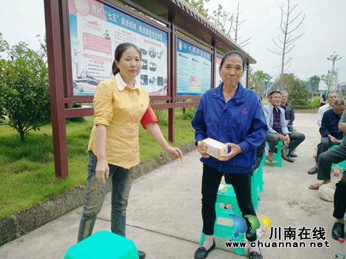 龙马潭区石洞街道:扬正气晒家风,这个中秋有意思(图8) 龙马潭区石洞街道:扬正气晒家风,这个中秋有意思(图8)