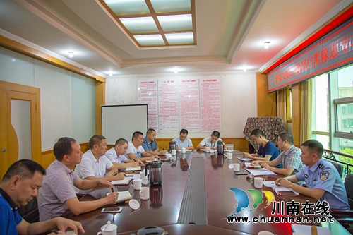 宋军带队到部分县级部门督导扫黑除恶专项斗争及行业领域治乱工作(图1)