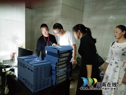 省专家组到泸州江阳区华阳街道检查病媒生物防制工作(图2)