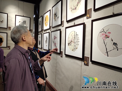 中秋小长假好去处&nbsp;到泸州东门口城楼看画展(图9)
