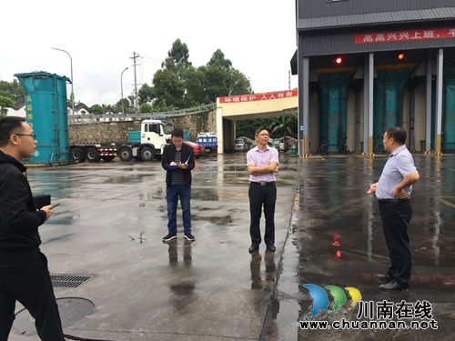 泸县县城管执法局开展中秋、国庆期间安全生产大检查(图1)